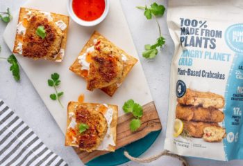 ...made with Hungry Planet Crab Cakes